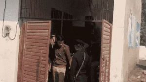 Raid at Dr Parvez Anseer's house in Lucknow.