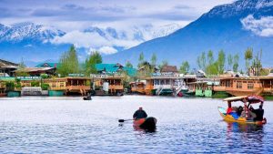 MP Tourist Places New Year