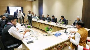 The Chief Minister held a review meeting of several departments in Khajuraho.