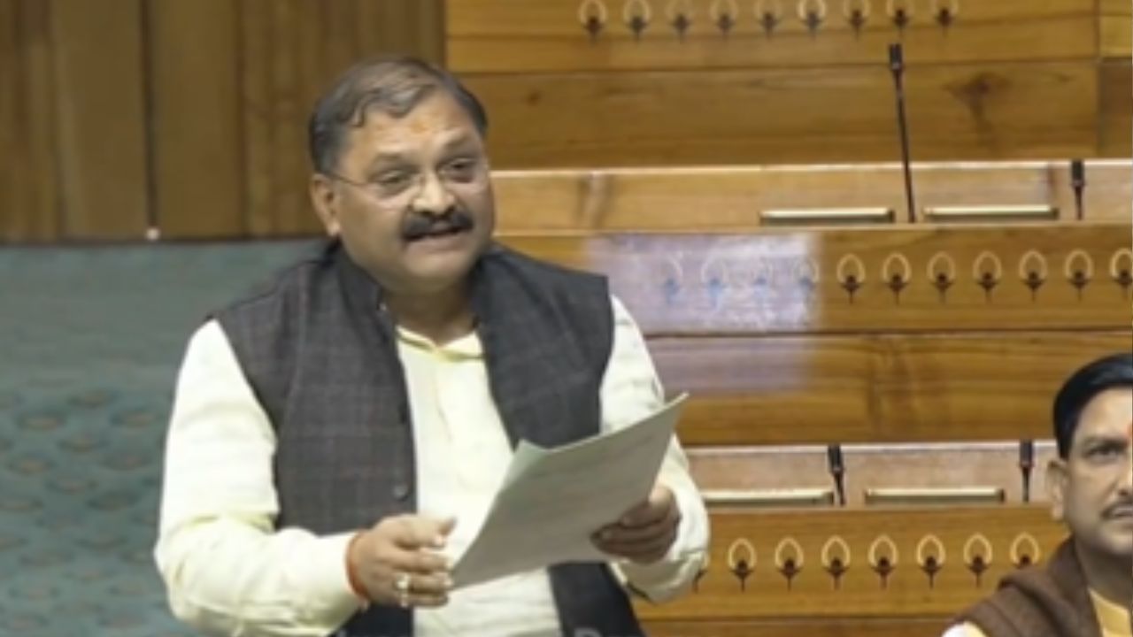 Rajnandgaon MP Santosh Pandey demanded in the Lok Sabha to make Khairagarh Music University a Central University.