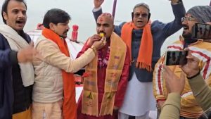 Asad Khan of Sagar left Islam and renounced Atharva.