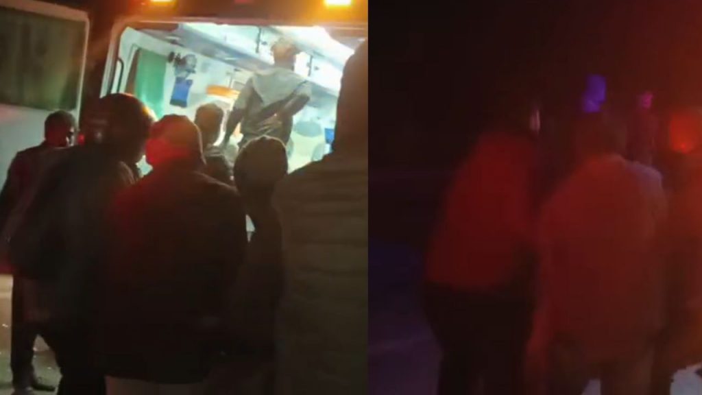 After the accident, the police, with the help of local people, took the injured to the hospital.