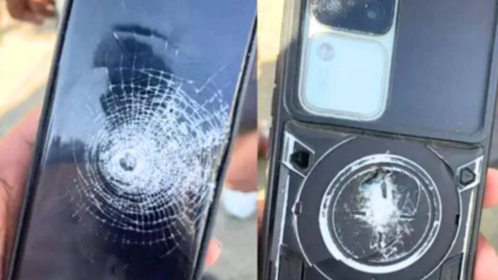 In Indore, the mobile phone kept in the pocket saved the life of a young man.