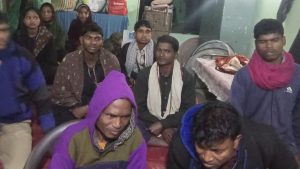 10-naxalites-surrender-in-balaghat-including-kabir-who-has-a-reward-of-rs-77-lakh