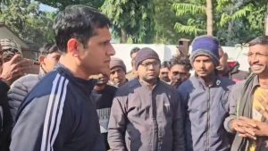 A child died after vaccination in Datia, and three others fell ill; the collector has ordered an investigation.