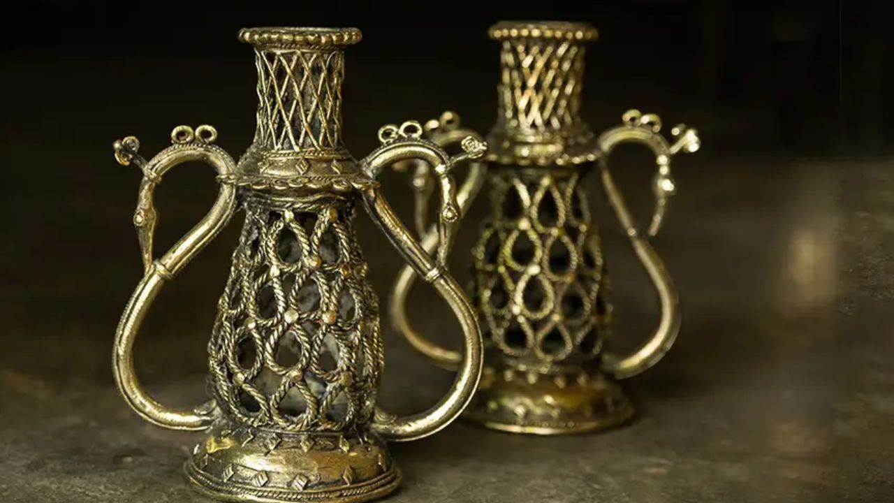 MP gets 5 new GI tags including Khajuraho Stone Craft and Gwalior Stone Craft