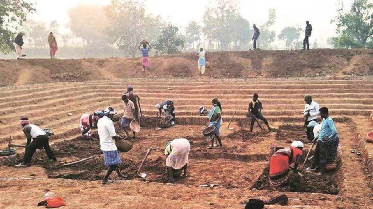 The central government will abolish MNREGA: A copy of the new rural employment law has been given to MPs in the Lok Sabha.