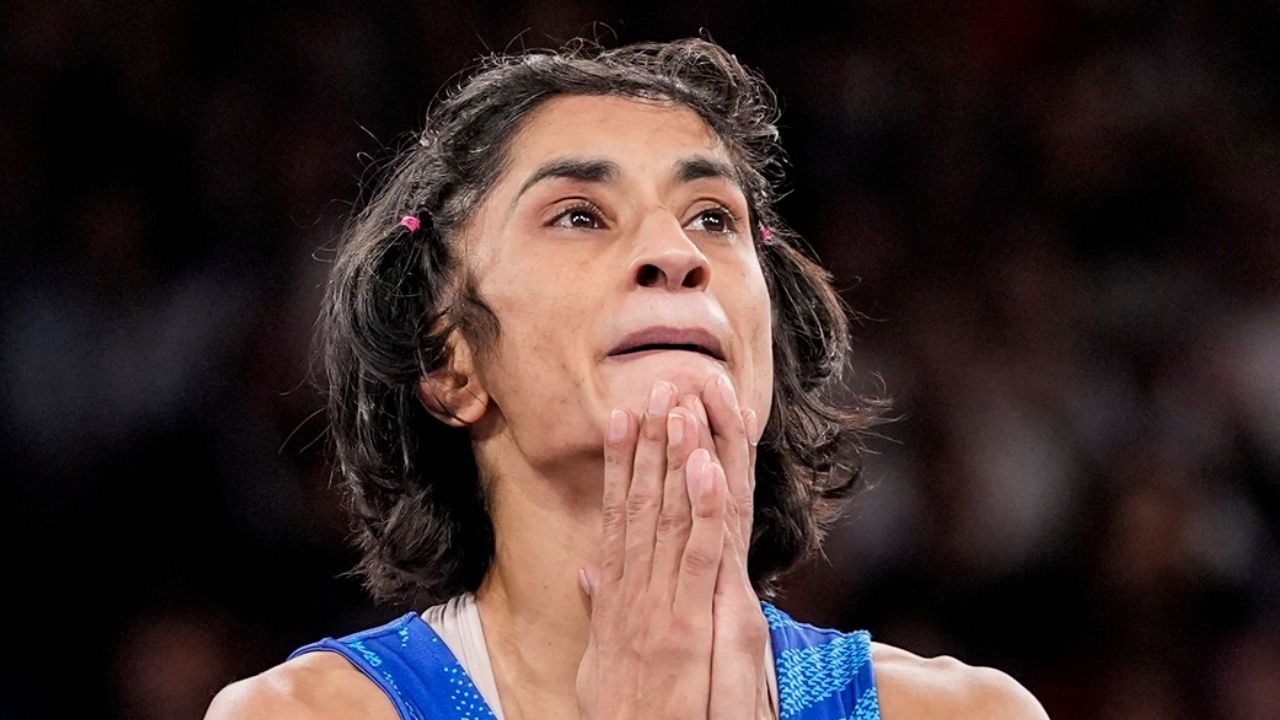 Vinesh Phogat announces comeback after retirement