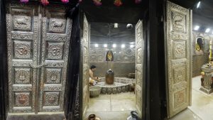 A devotee from Kolkata has donated a 25 kg silver gate to the Baba Mahakal temple in Ujjain.