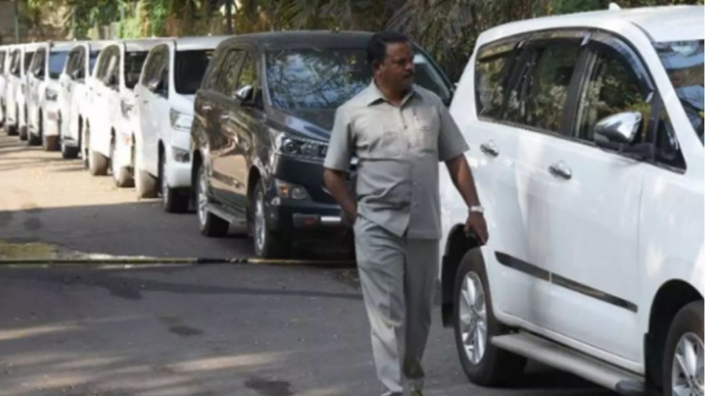 MP government imposes ban on expenses of ministers and officials