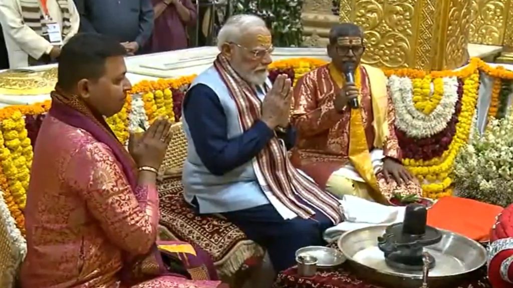 PM Modi in Somnath Mandir