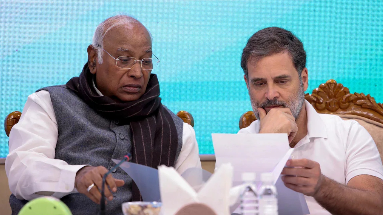 Rahul Gandhi Mallikarjun Kharge