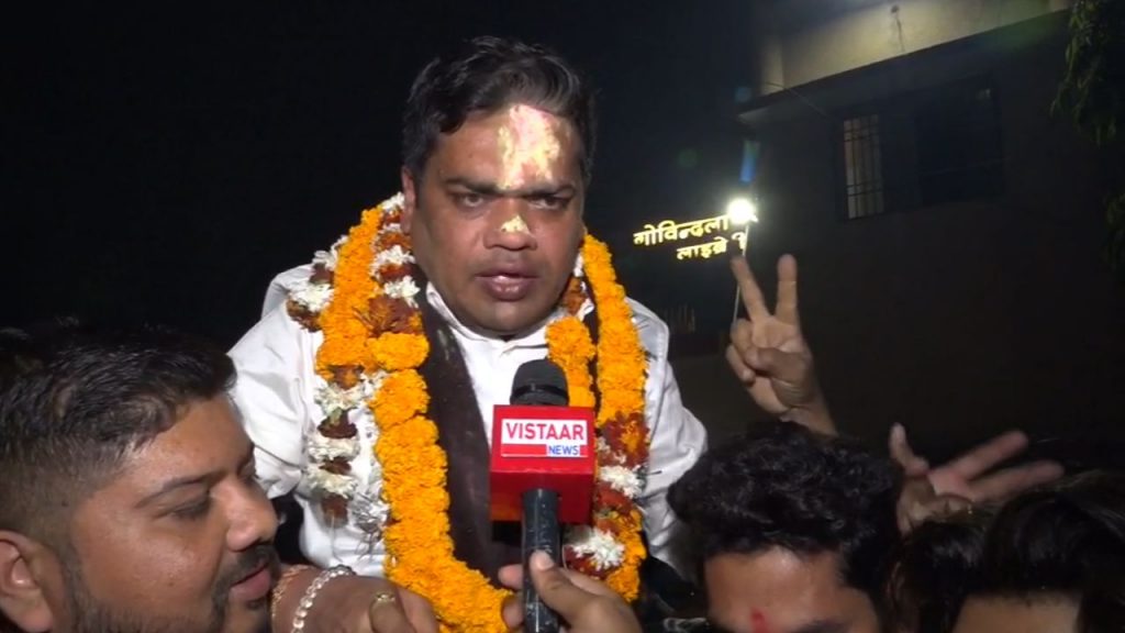 Mohan Tiwari has been elected president in the Rajyapur Press Club elections.