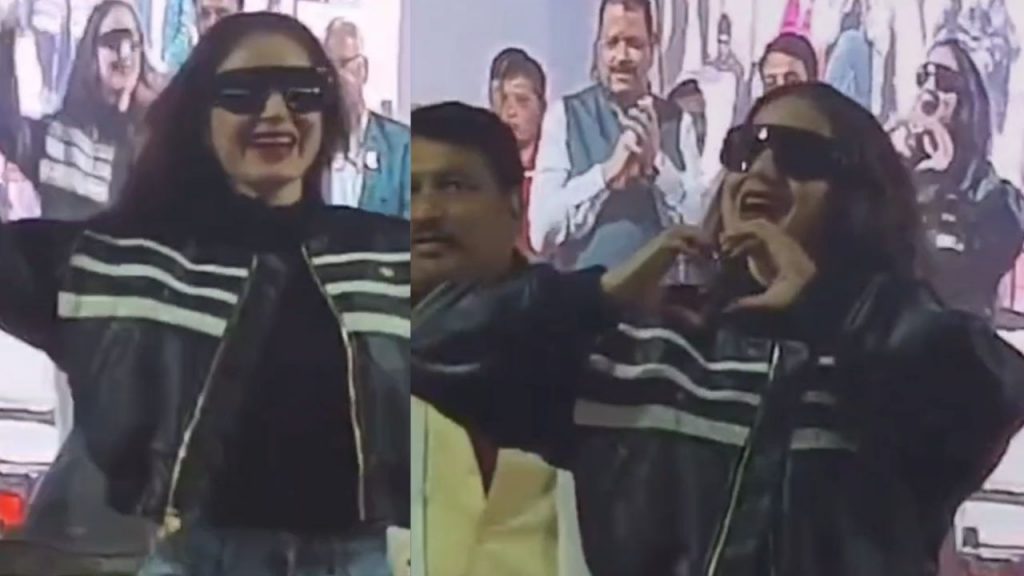 Actress Amisha Patel attended the Ujjain Youth Festival and danced to the song 'Kaho Naa Pyaar Hai'.