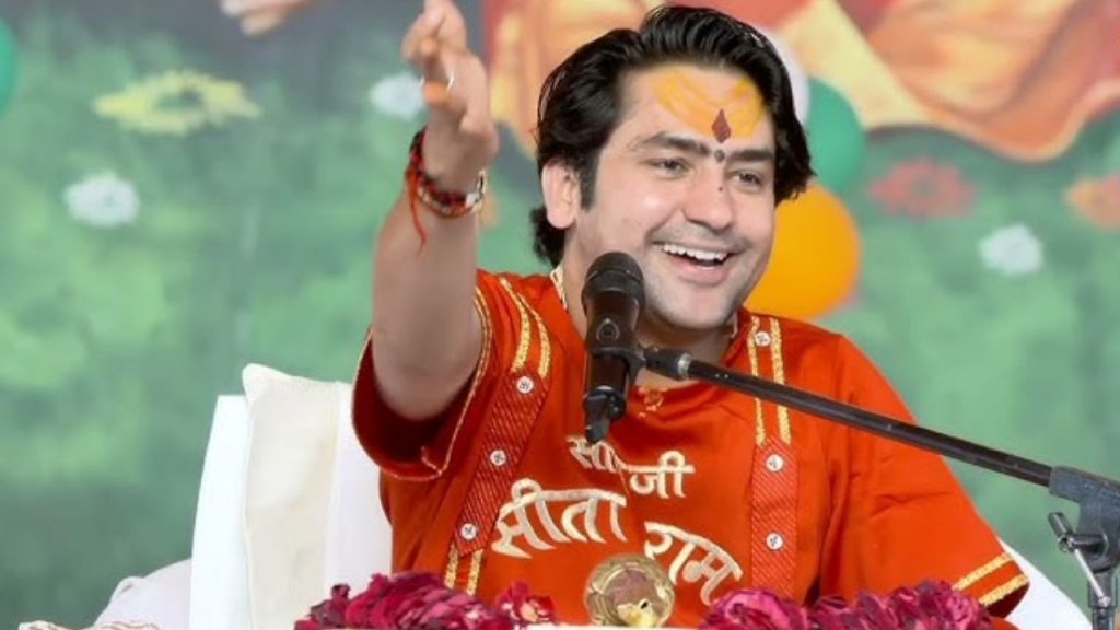 baba bageshwar warn and appeals four kids formula for hindu