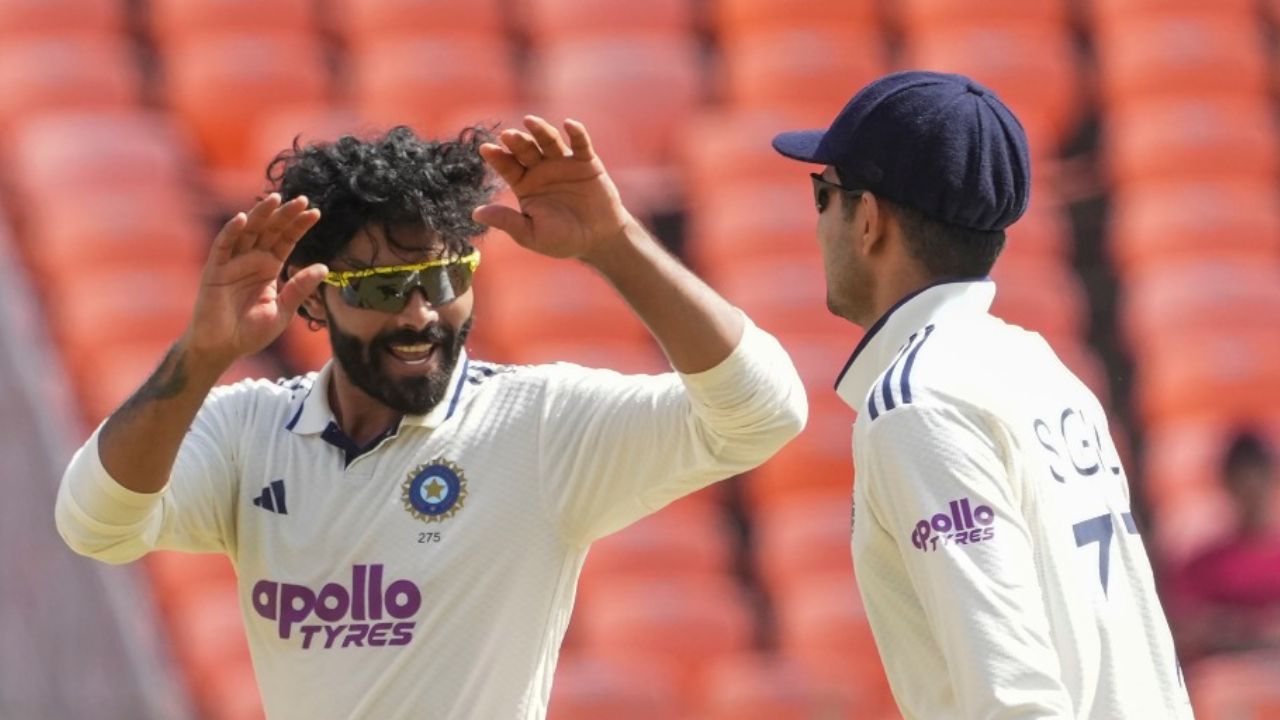 Ravindra Jadeja and Shubman Gill