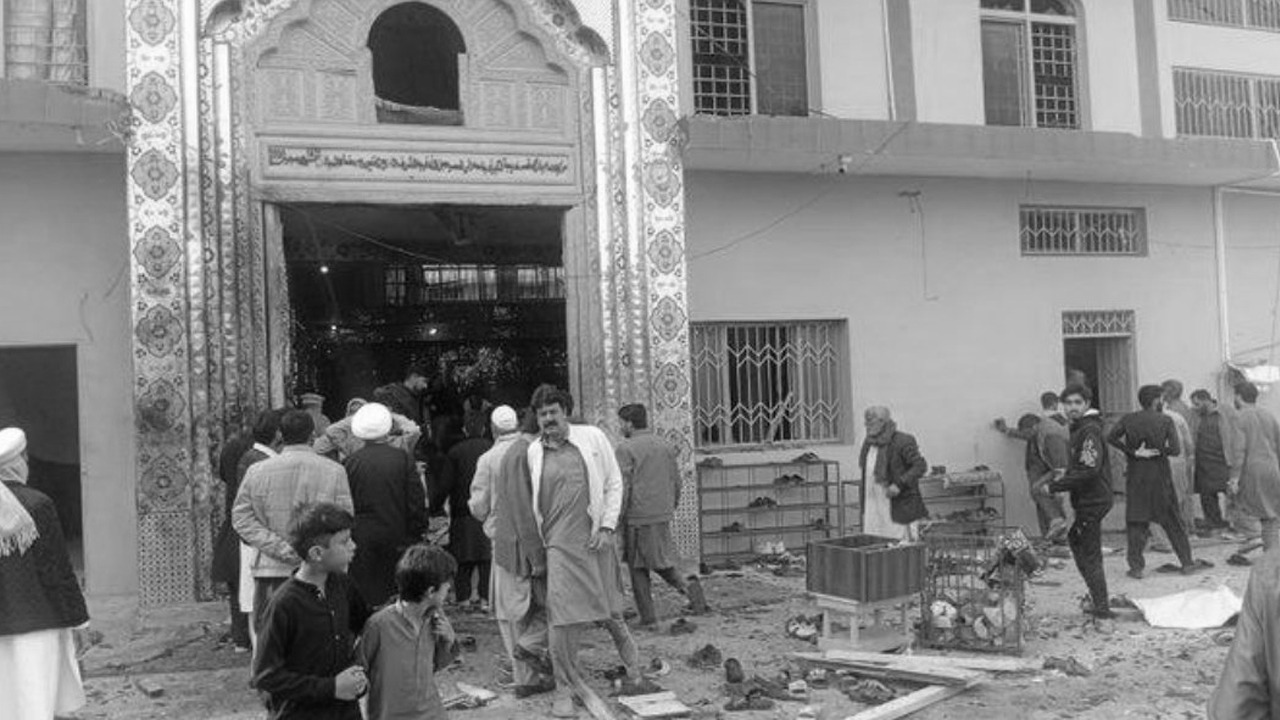 Major suicide blast at Shia mosque in Islamabad.
