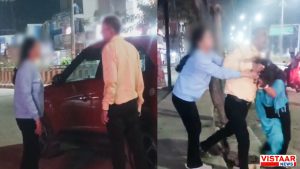 In Rewa, a doctor's wife beat him up in the middle of the road for having an affair with another woman.