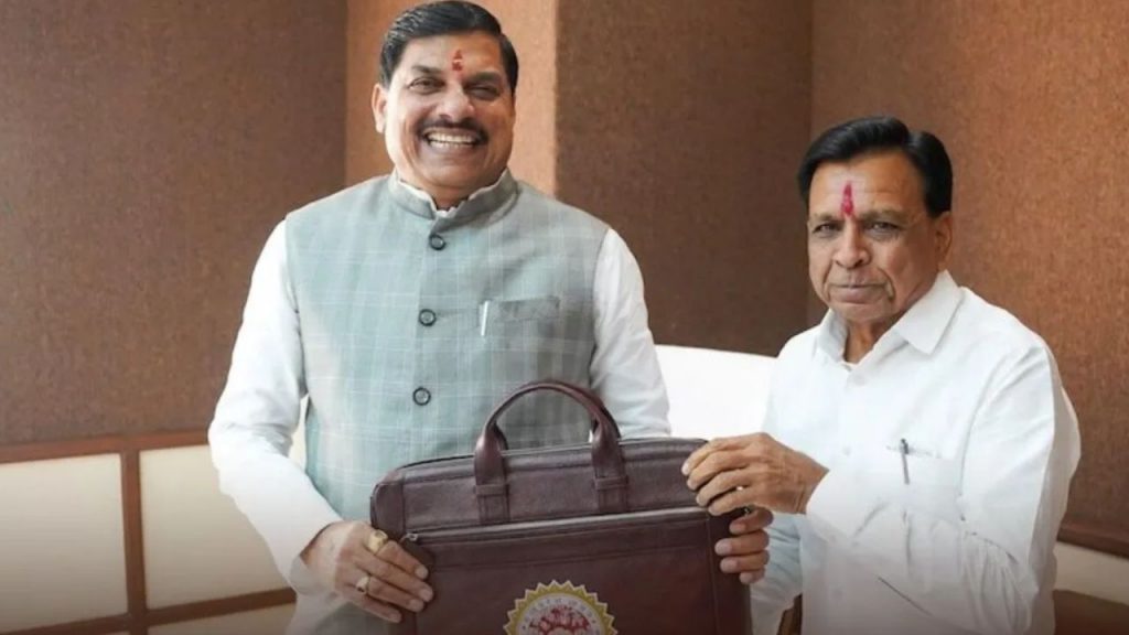 cm mohan yadav and jagdeesh devda