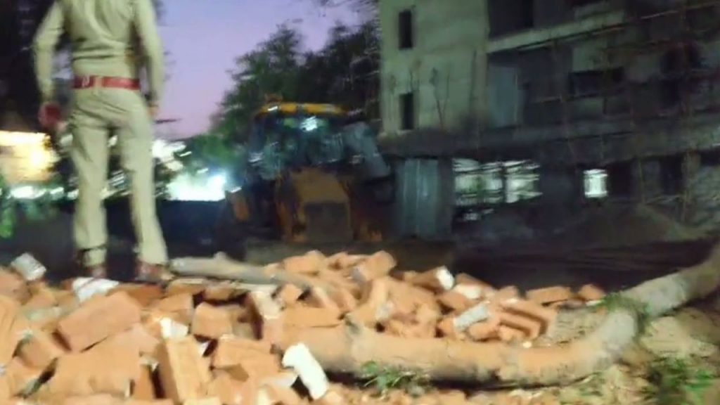 korba wall collapse one child died