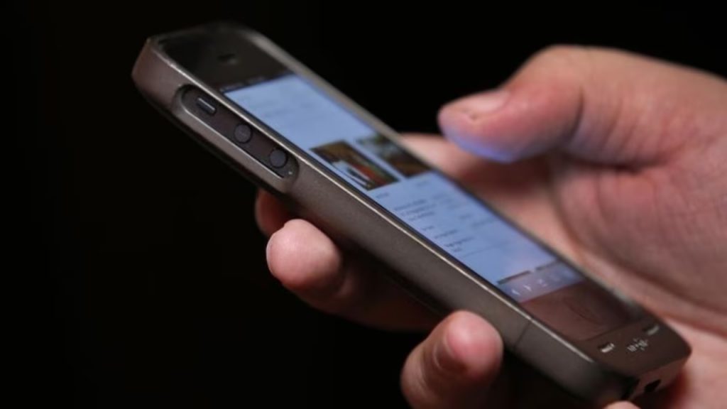 Mobile Data Tax India