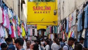 delhi sarojini nagar market