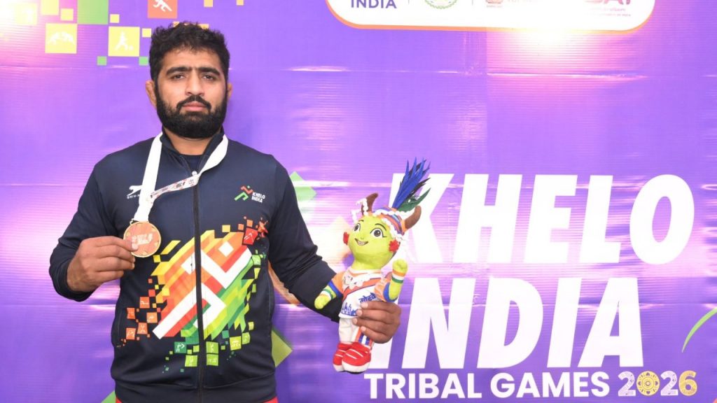 इंडिया ट्राइबल गेम्स, दूध बेचने से लेकर गोल्ड जीतने तक, जम्मू-कश्मीर के  हमाम हुसैन की प्रेरणादायक कहानी