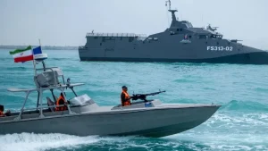 मॉस्किटो फ्लीट में शामिल नाव ( फोटो- सोशल मीड‍िया)