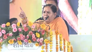 Uma Bharti addressed the public meeting at the Lodhi Samaj conference.