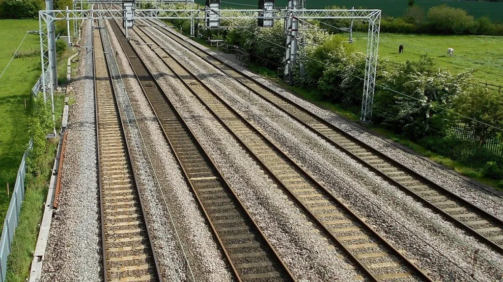 bhopal ramganjmandi rail line 276 km route will complete in 2027