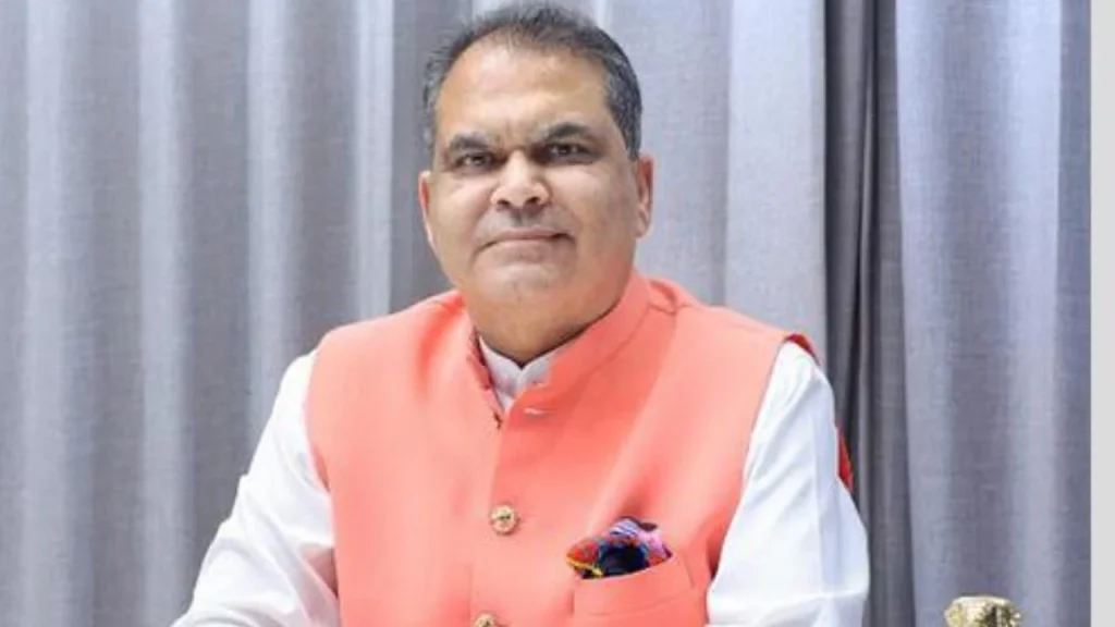 मंत्री संजीव अरोड़ा