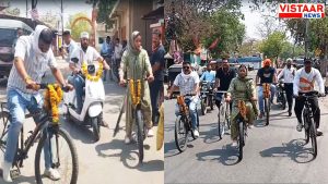 Khandwa BJP MLA Kanchan Tanve came out on a bicycle.