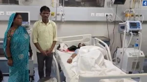 sheopur Youth Harassed by Police Consumes Poison admitted at hospital