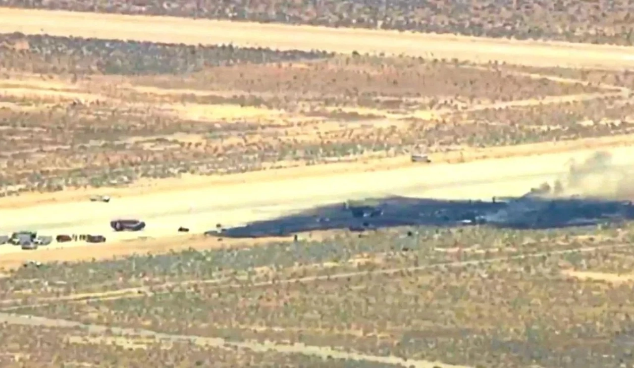 B-52 crash in California