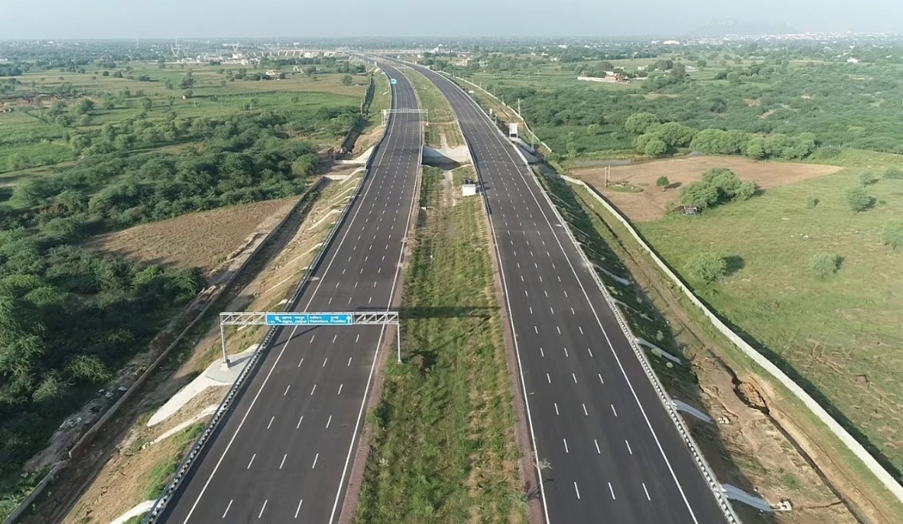 Delhi Mumbai Expressway