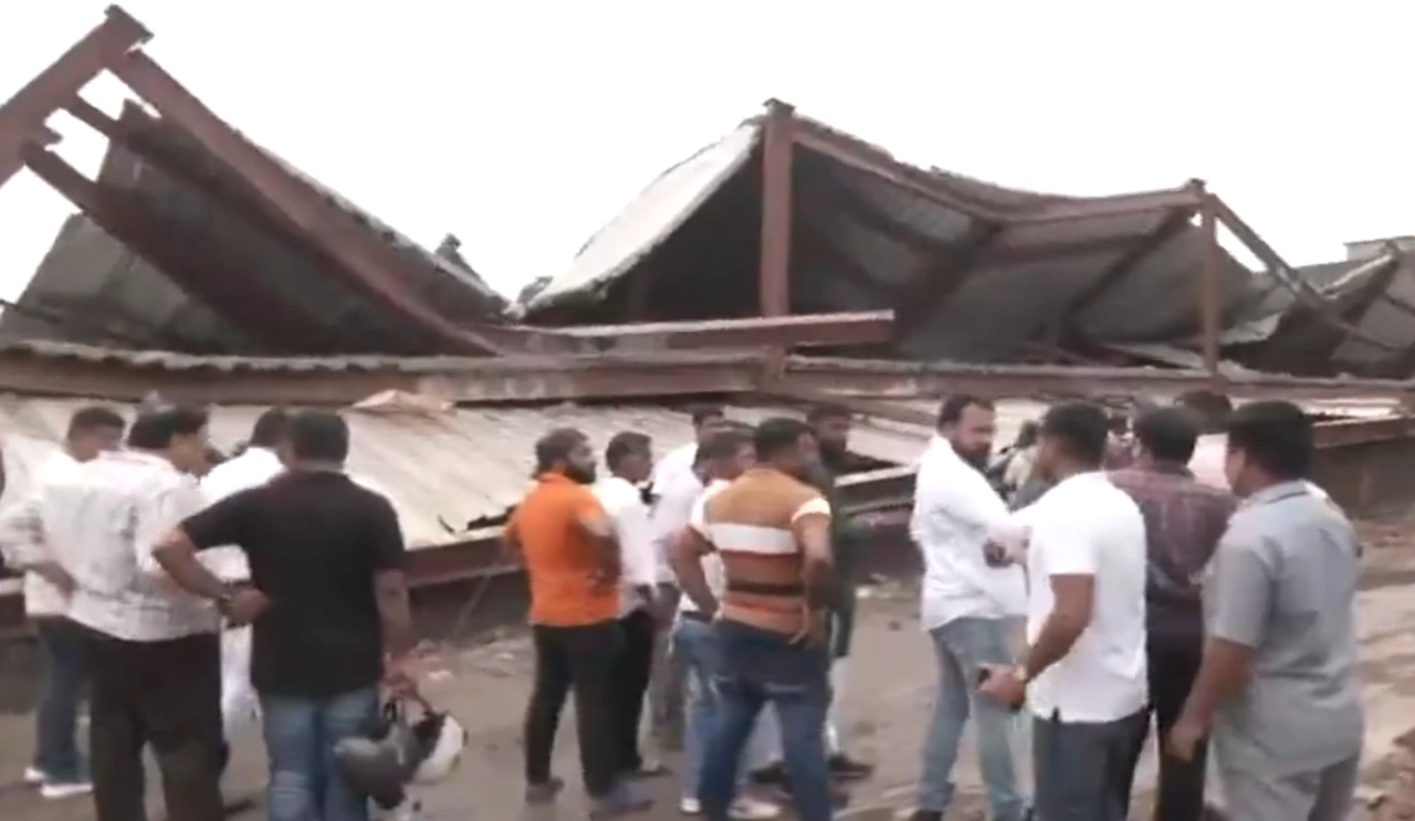 Kolkata Under-Construction Warehouse Collapse