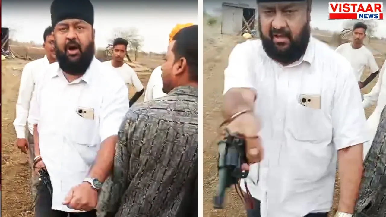 In Ujjain, a Congress leader openly took out a pistol and threatened to kill.