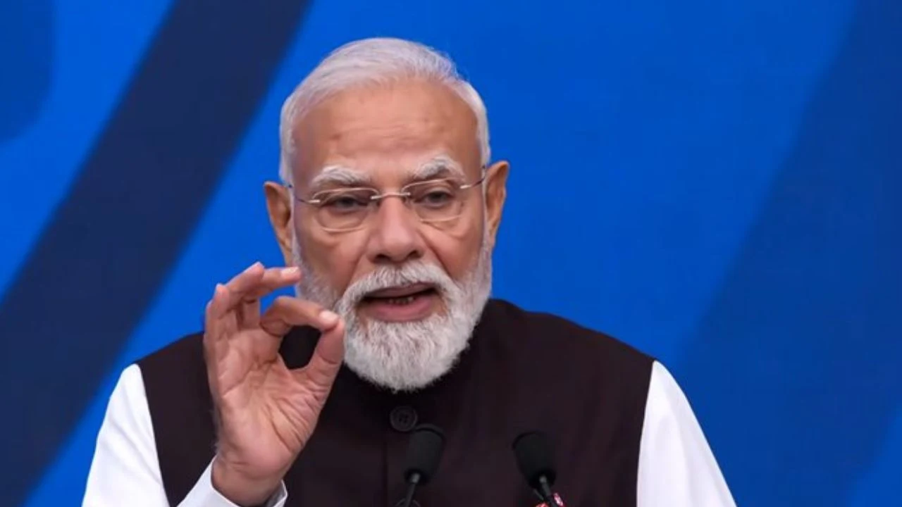 प्रधानमंत्री नरेंद्र मोदी
