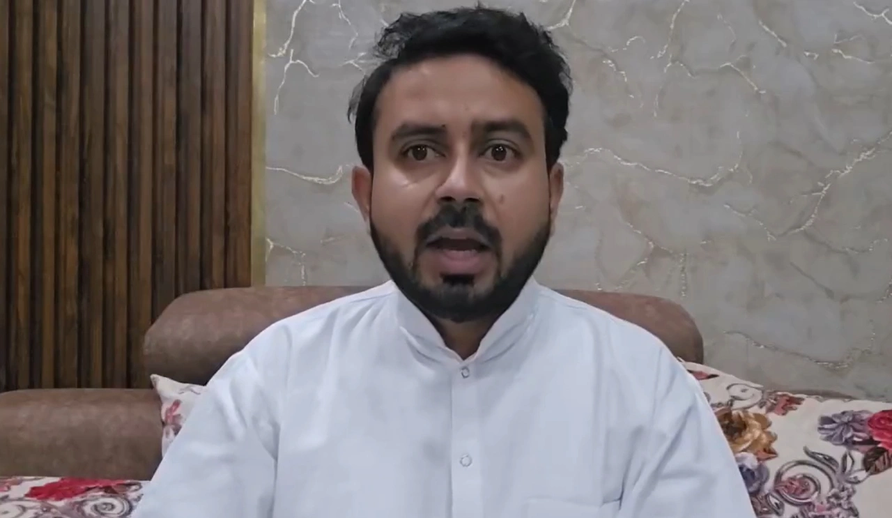 AIMIM Spokesperson Shadab Chauhan Slams