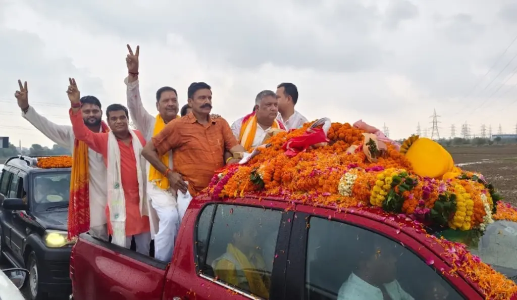 Budaun Durvijay Singh Shakya Roadshow