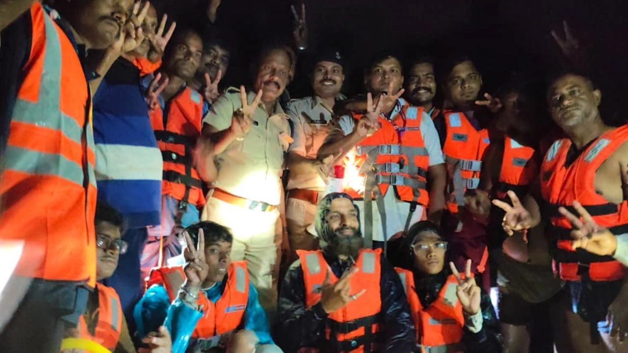 Four youths were successfully rescued.