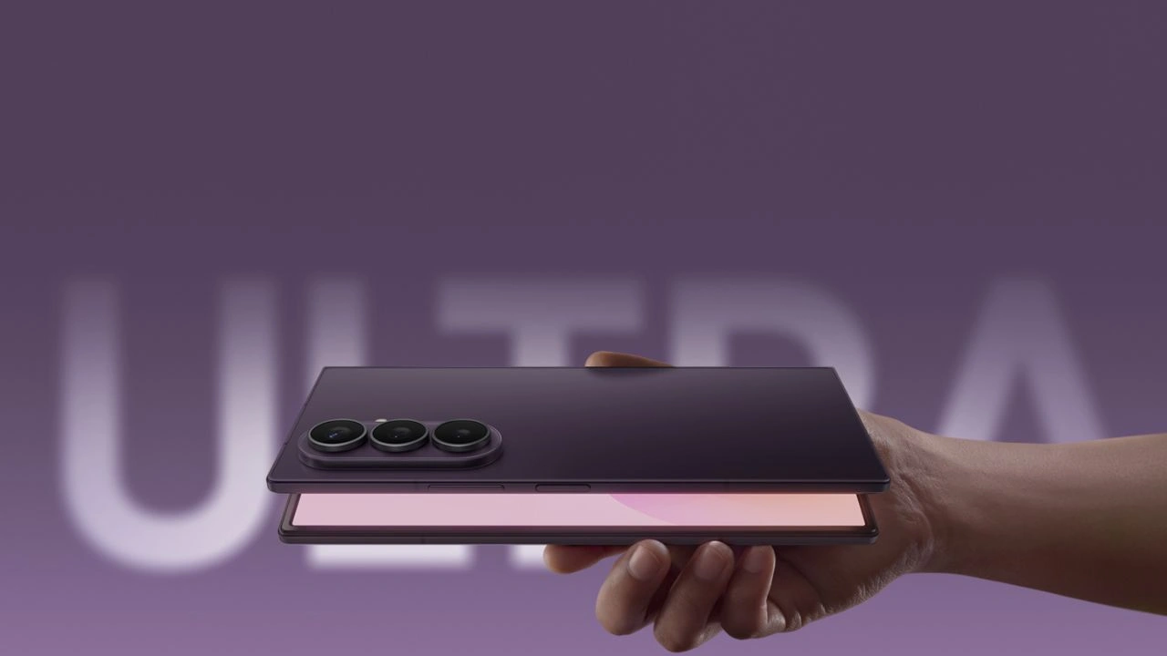Samsung Galaxy Z Fold 8 Ultra phone