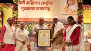 Congress has demanded withdrawal of Devi Ahilya Award from Champat Rai.