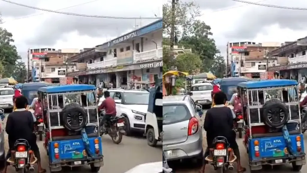 ambikapur traffic jams persisted on roads due to lack of parking facilities at private hospitals