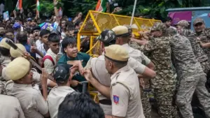 प्रदर्शन के दौरान के हालात