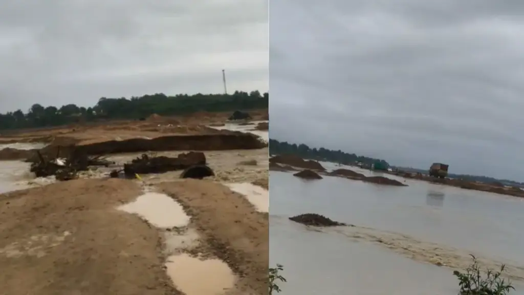 The terror of the sand mafia in the Narmada River.