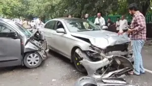हादसे के बाद कार की हालत