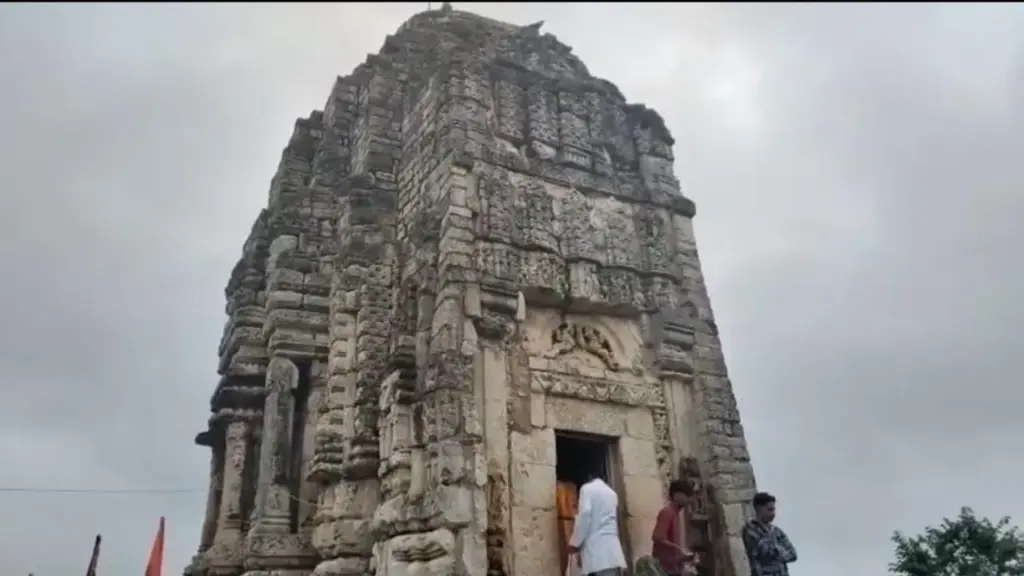 RinMukteshwar Mahadev Temple