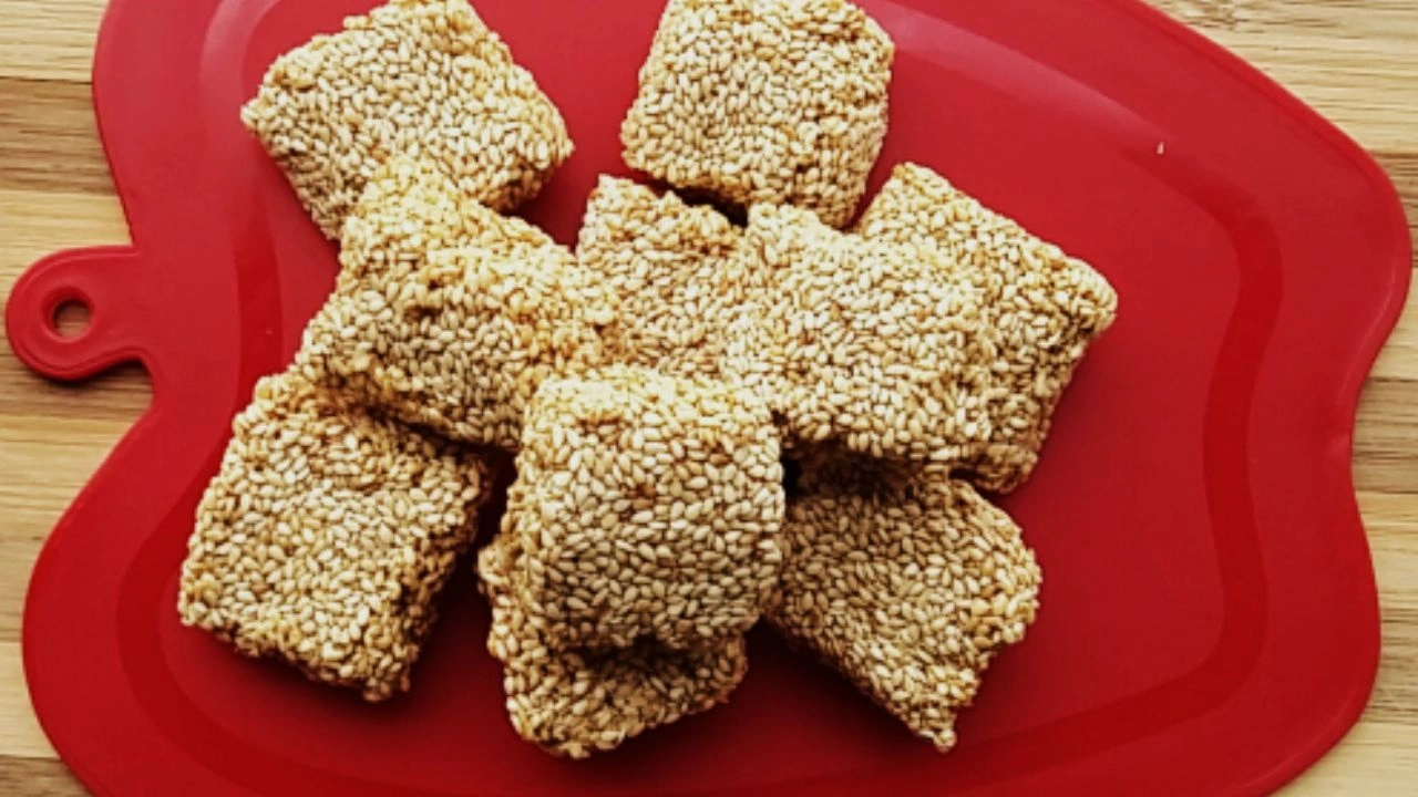 Soft sesame barfi