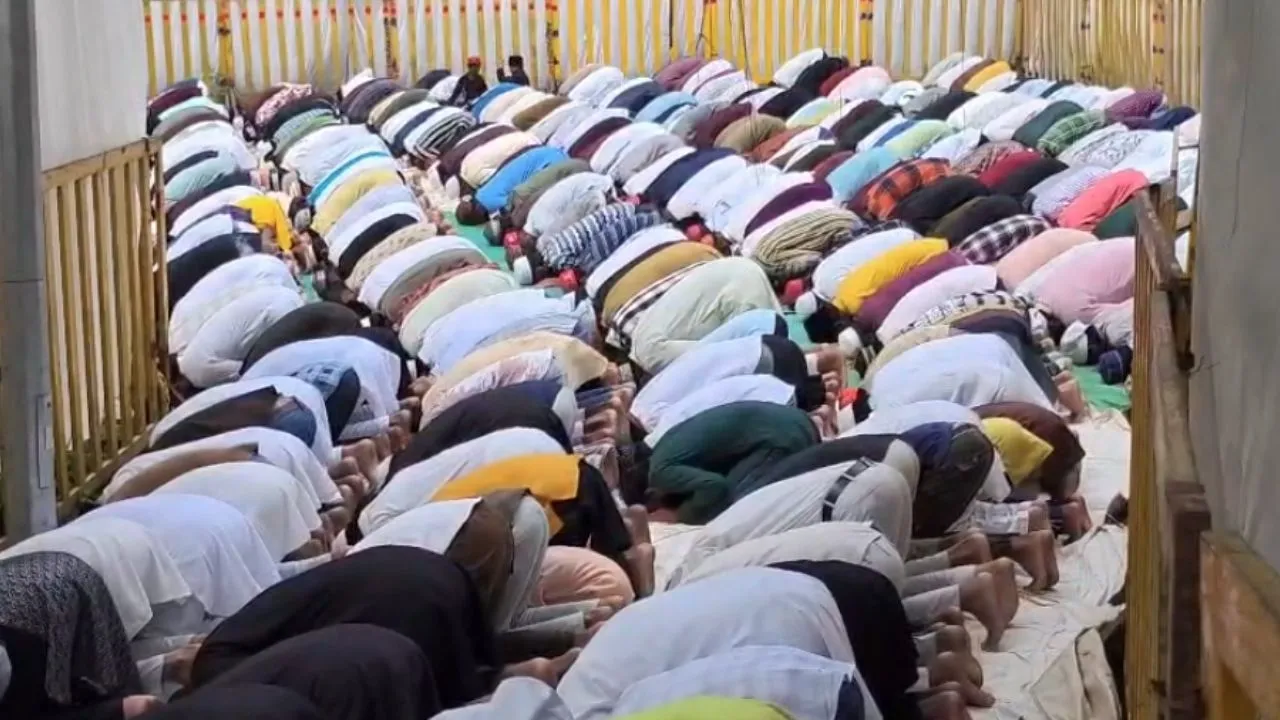 dhar juma prayers offered near Bhojshala
